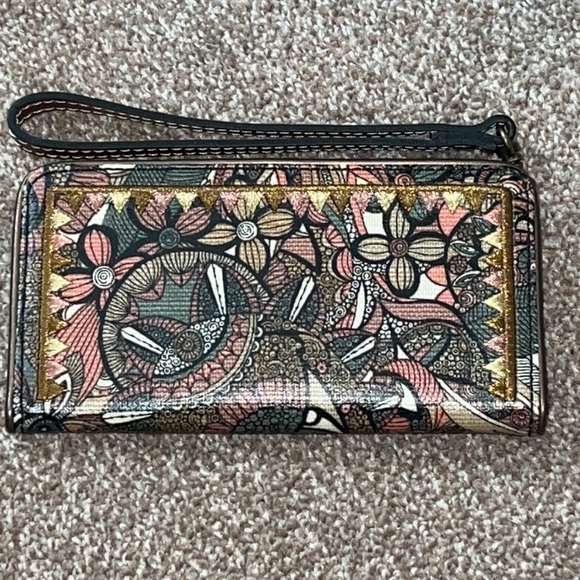 New Sakroots wristlet wallet - Picture 2 of 3